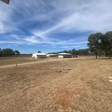 Home Away From Home! Dubbo Exterior photo